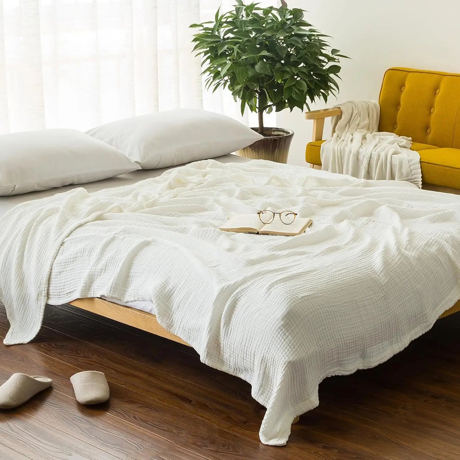 The Essential Muslin Blanket